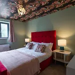 Darwin - 1 Bedroom Luxury Apartment By Mint Stays