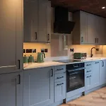 Darwin - 1 Bedroom Luxury Apartment By Mint Stays